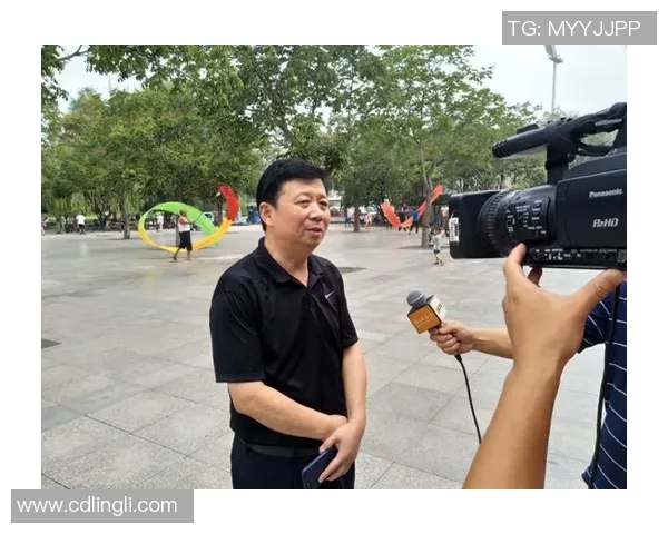 杨敏独家分享羽毛球技巧与心得助你提升竞技水平与乐趣